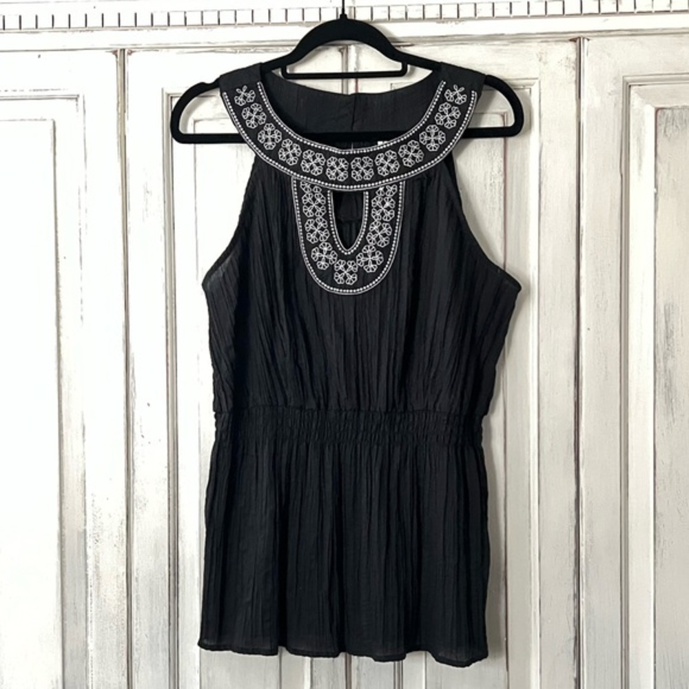 🟠CATO Boho Embroidered Sleeveless Top in Black LG